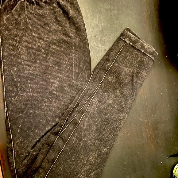 Pants - Charcoal stretch leggings size M